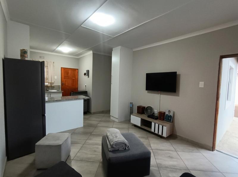 2 Bedroom Property for Sale in Queenstown Central Eastern Cape
